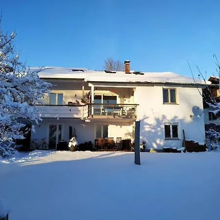 Gemuetliches Garten-Apartment Mit Bergblick Murnau am Staffelsee Exterior foto