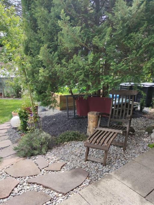 Gemuetliches Garten-apartment Mit Bergblick * Murnau am Staffelsee
